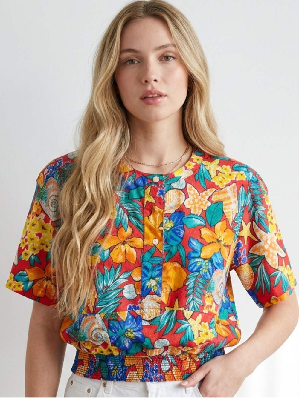 Vintage 90s Retro Tropical Hawaiian Floral coastal Vacation Top